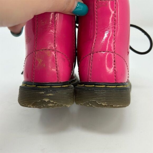 Dr. Martens Brooklee Kids Toddler Lace Up Boots Hot Pink Patent Leather Size 7 - Picture 8 of 12